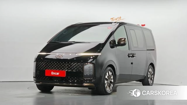 Hyundai Staria 2023 Черный из Кореи