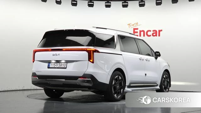 Kia The New Carnival 4th Generation 2025 Белый из Кореи