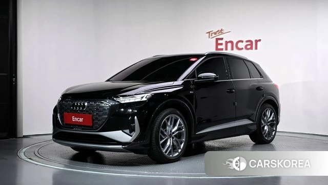 Audi Q4 e-Tron (F4) 2025 Черный из Кореи