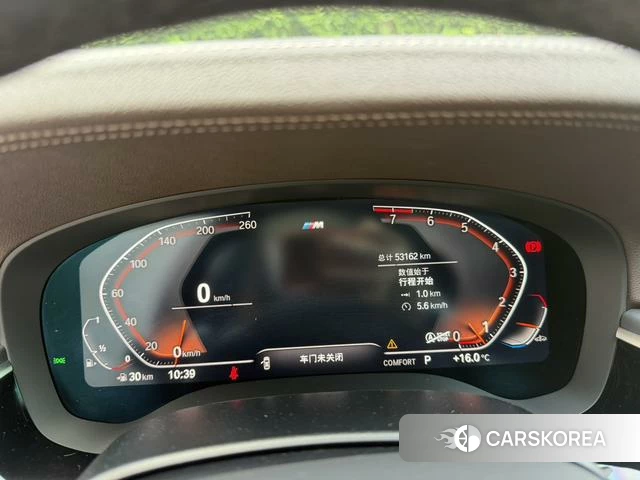 BMW 5 series 2023 Черный из Китая