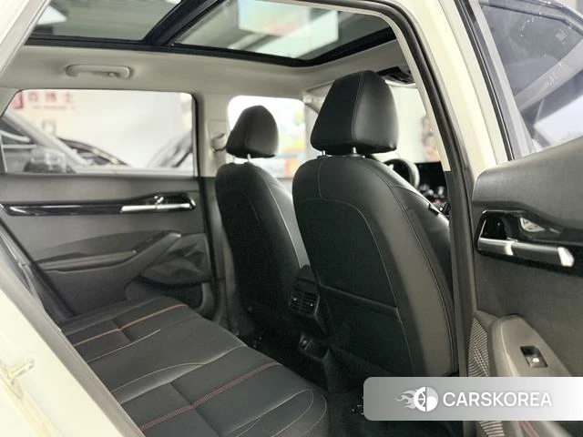 Kia KX3 2023 Белый из Китая