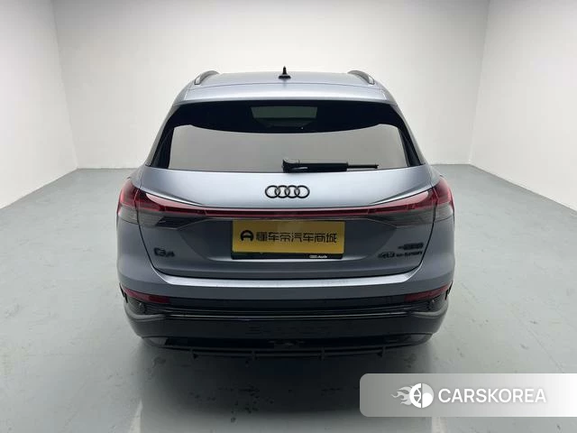 Audi Q4 2022 Синий из Китая