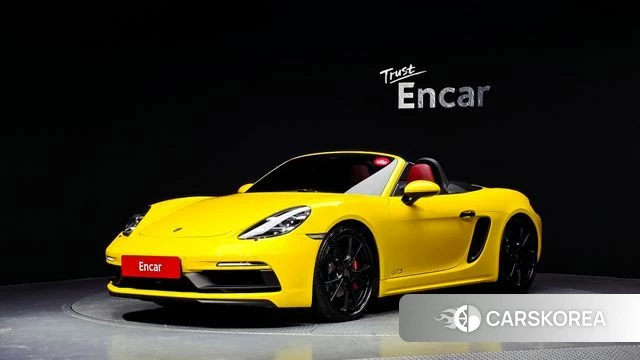 Porsche 718 Boxster 2019 Желтый из Кореи
