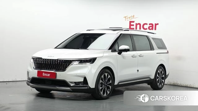 Kia Carnival 4th generation 2023 Белый из Кореи