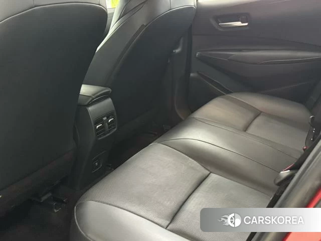 Toyota Levin 2021 Красный из Китая