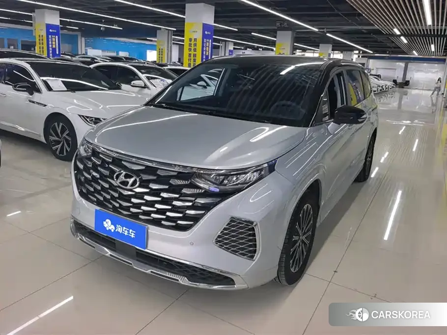 Hyundai Custo 2026 Silver/gray из Китая