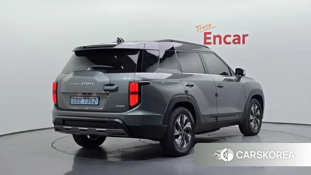 Ssangyong Torres EVX 2024 Зеленый из Кореи