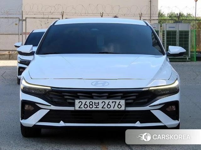 Hyundai The New Avante (CN7) 2023 Белый из Кореи