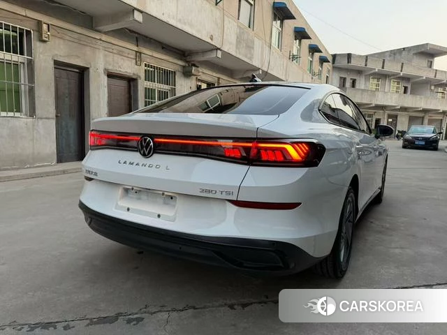 Volkswagen Lamando 2022 Белый из Китая