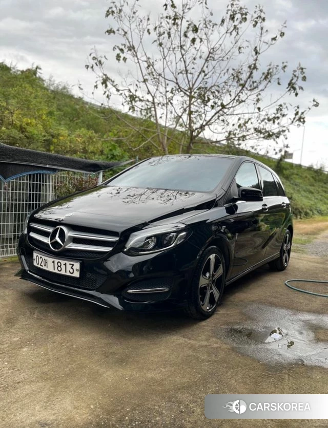 Mercedes-Benz B-Class W246 2018 Черный из Кореи