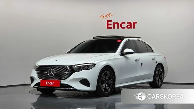 Mercedes-Benz E-Class W214 2024 Белый из Кореи