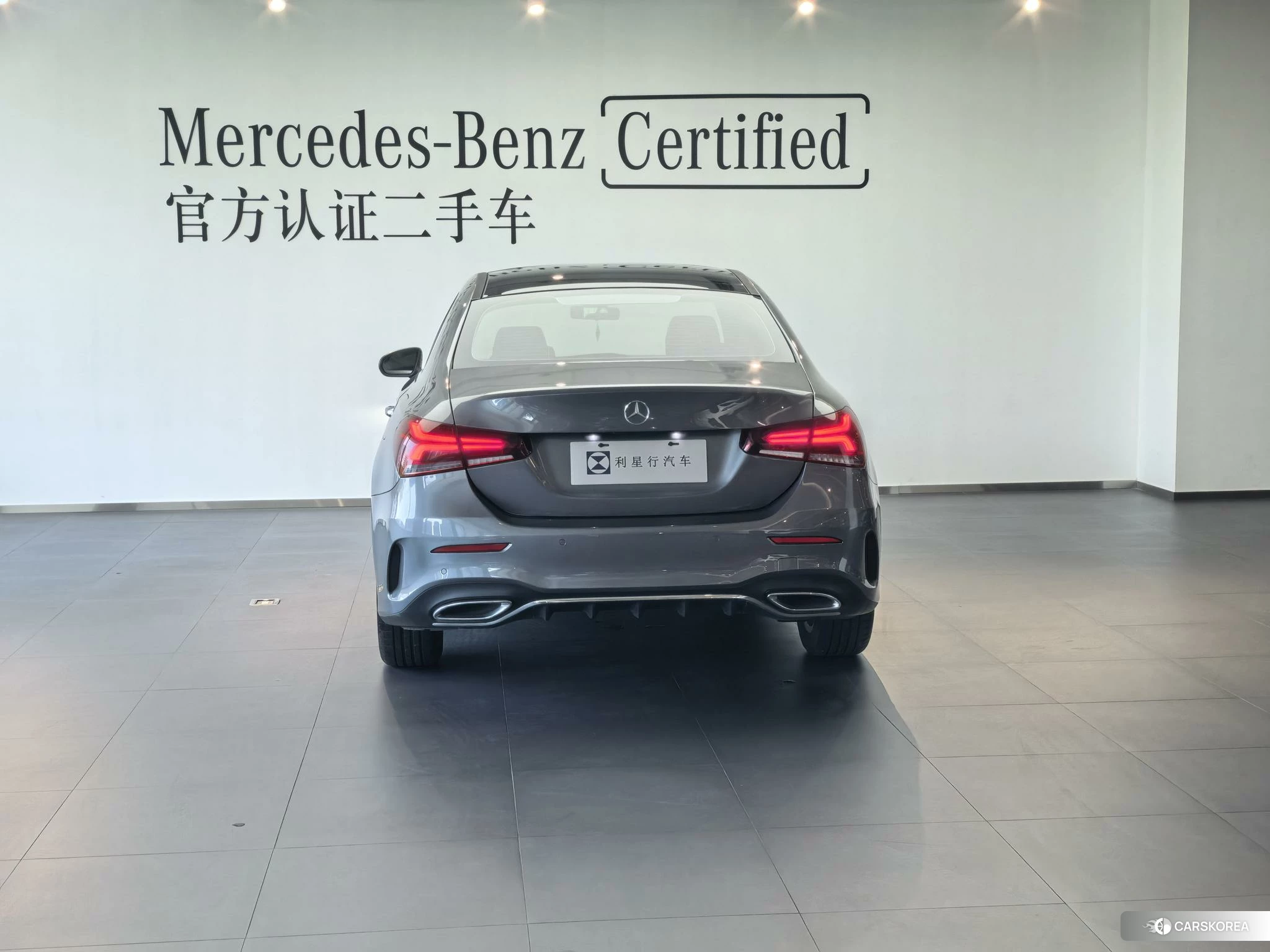 Mercedes-Benz A-Class 2021 Серебристо-серый из Китая