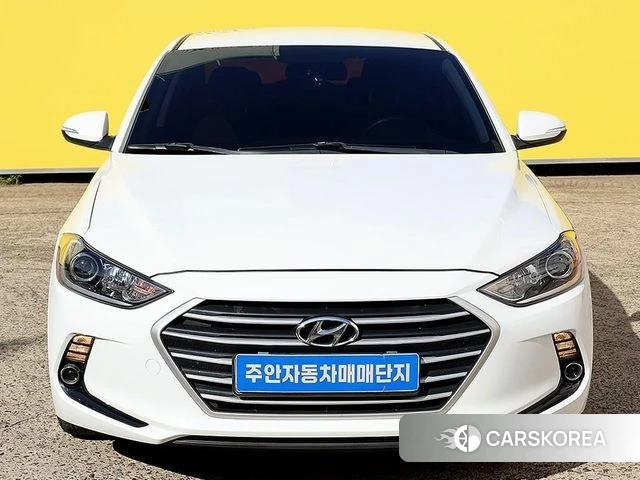 Hyundai Avante AD 2018 Белый из Кореи