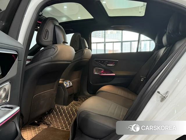 Mercedes-Benz C-class 2022 Белый из Китая