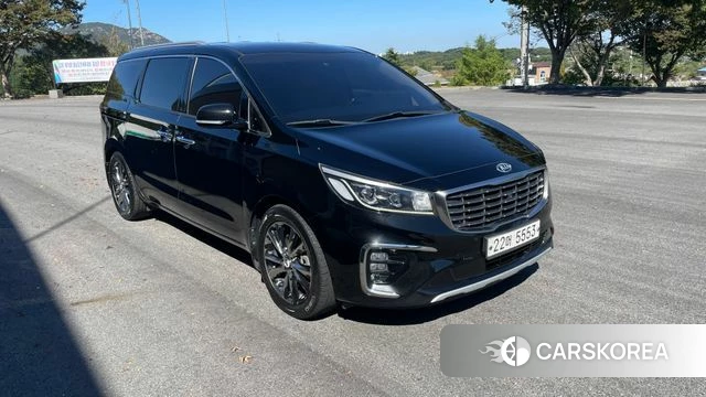 Kia The New Carnival 2019 Черный из Кореи