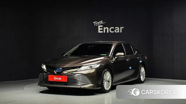 Toyota Camry (XV70) 2018 Коричневый из Кореи