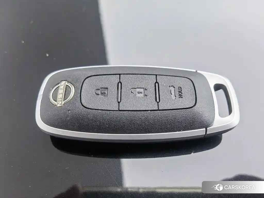 Nissan Altima 2023 Черный из Китая