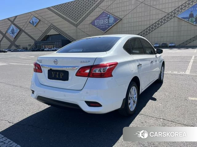 Nissan Sylphy 2025 Белый из Китая