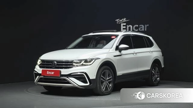 Volkswagen Tiguan Allspace 2022 Белый из Кореи