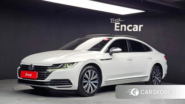 Volkswagen Arteon 2019 Белый из Кореи