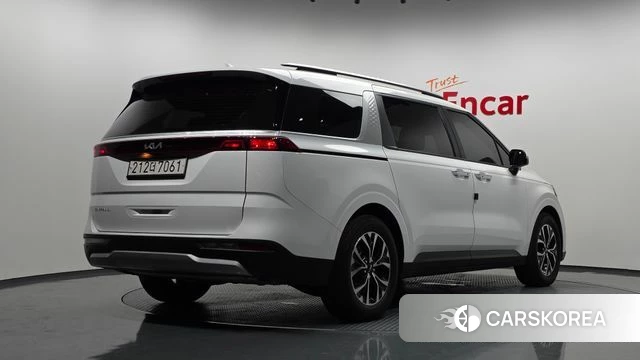 Kia Carnival 4th generation 2023 Белый из Кореи