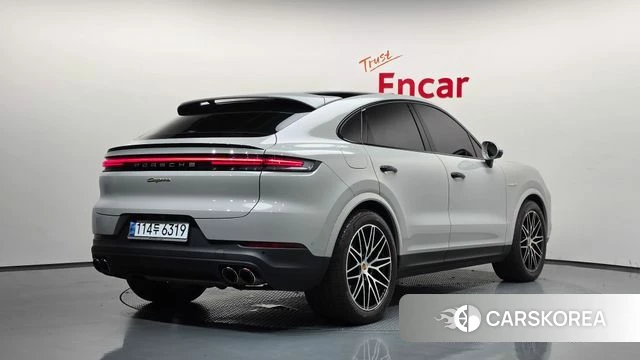 Porsche Cayenne (PO536) 2024 Серебристо-серый из Кореи