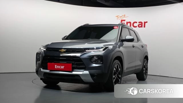 Chevrolet (GM Daewoo) Trailblazer 2020 Серебристо-серый из Кореи