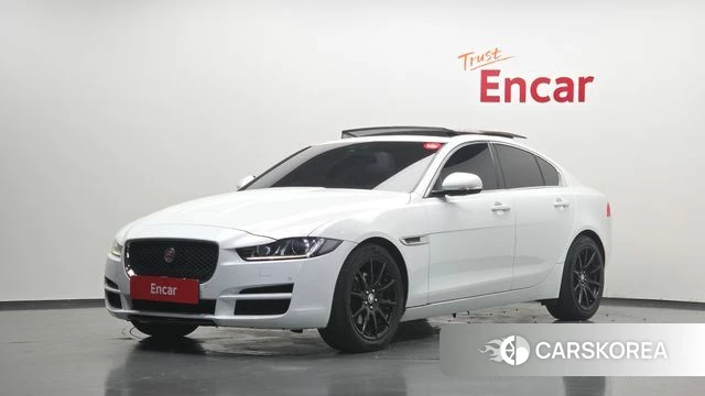Jaguar XE 2018 Белый из Кореи