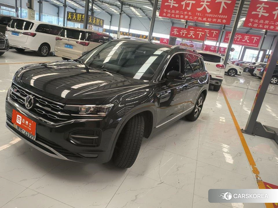 Volkswagen Tayron 2021 Черный из Китая