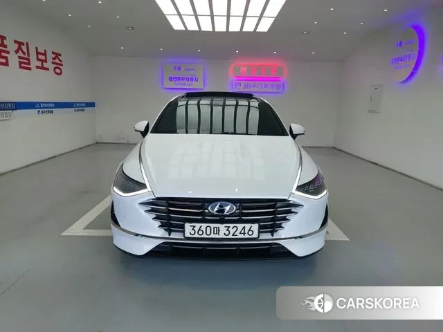 Hyundai Sonata (DN8) 2020 Белый из Кореи