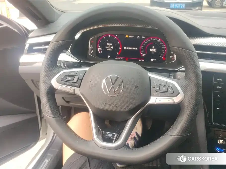Volkswagen Arteon (CC) 2026 Белый из Китая