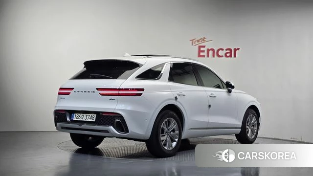 Genesis GV70 2022 Белый из Кореи