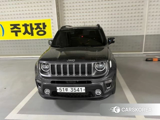 Jeep Renegade 2019 Серебристо-серый из Кореи