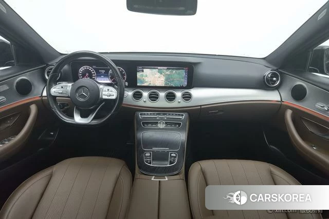 Mercedes-Benz E-Class 2020 Черный из Китая