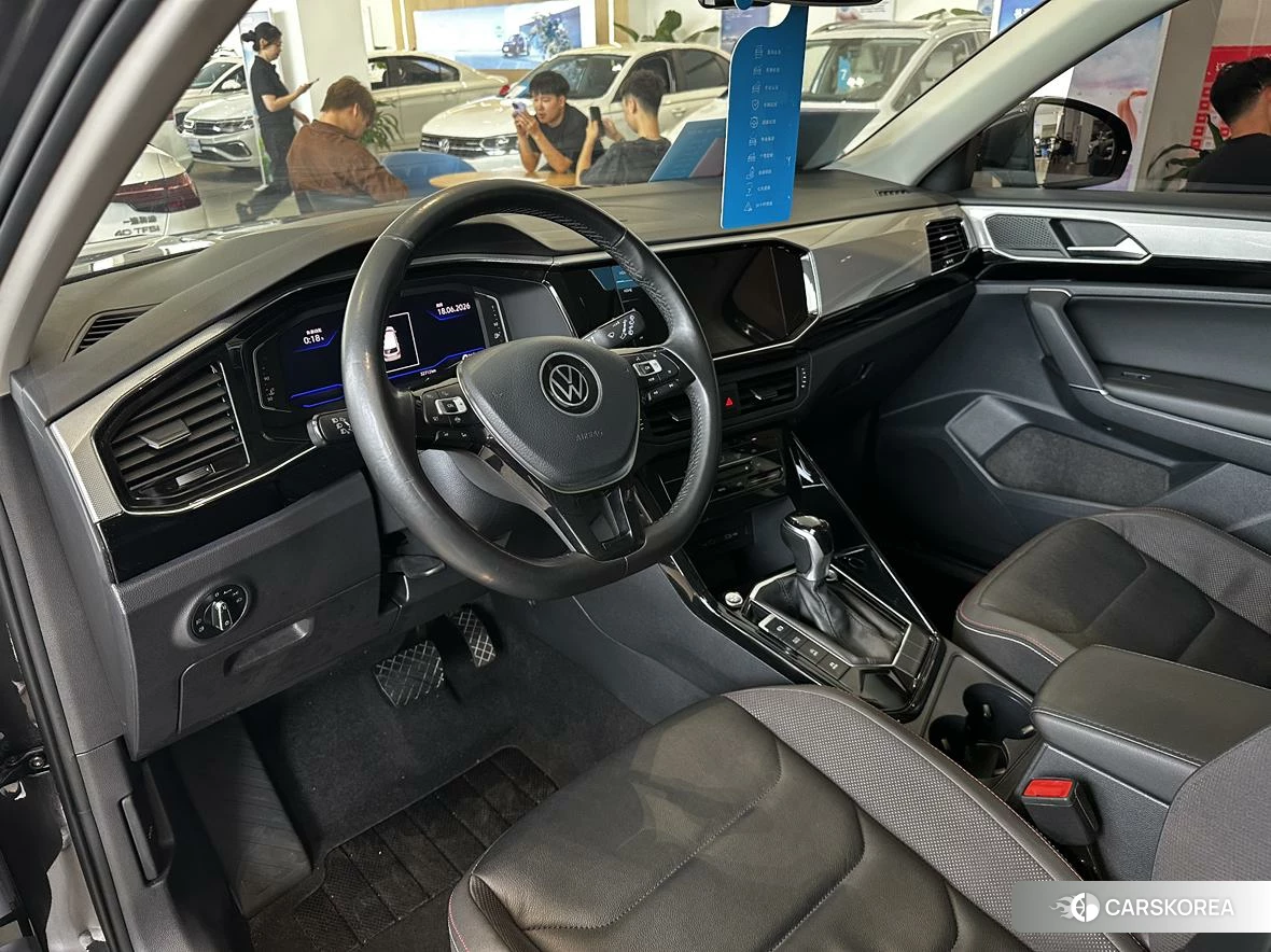 Volkswagen Tayron 2021 Черный из Китая