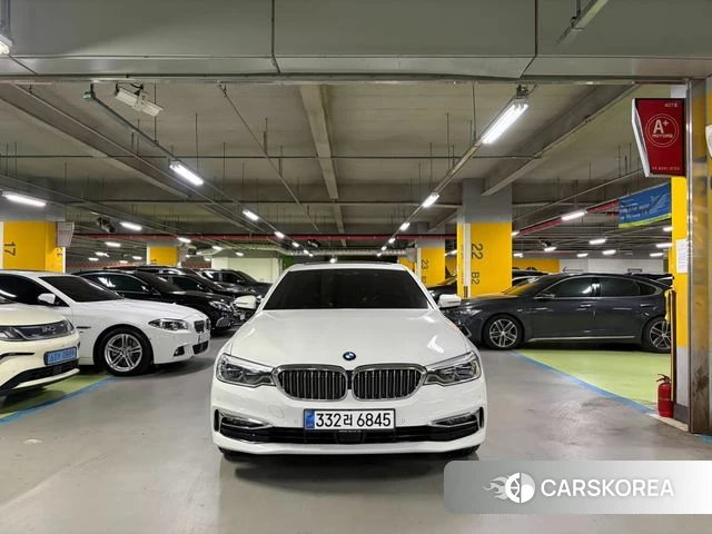 BMW 5 Series (G30) 2020 Белый из Кореи