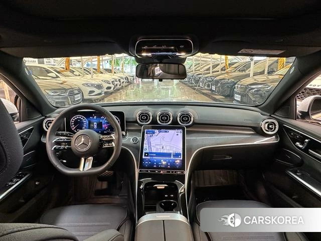 Mercedes-Benz C-class 2024 Белый из Китая