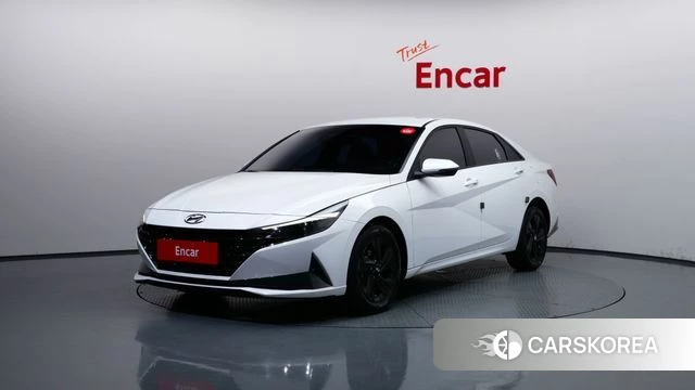 Hyundai Avante (CN7) 2023 Белый из Кореи