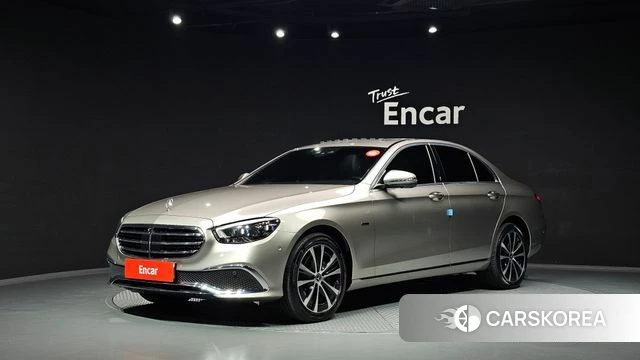 Mercedes-Benz E-Class W213 2021 Серебряный из Кореи