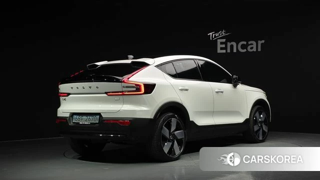 Volvo C40 Richards 2022 Белый из Кореи