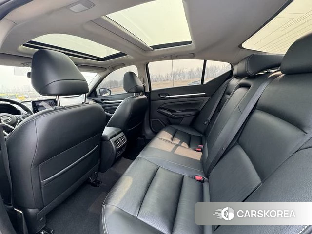 Nissan Altima 2022 Белый из Китая