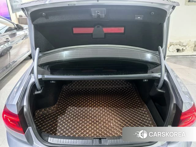 Volkswagen Magotan 2021 Синий из Китая