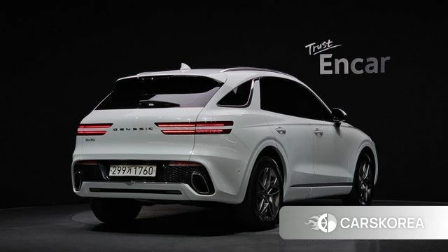 Genesis GV70 2022 Белый из Кореи