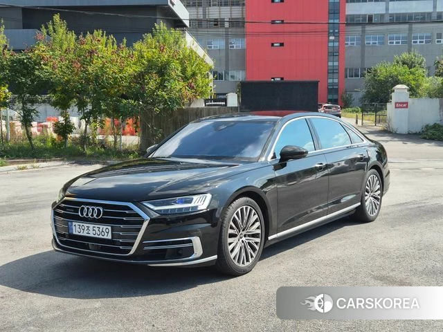 Audi A8 (D5) 2021 Черный из Кореи