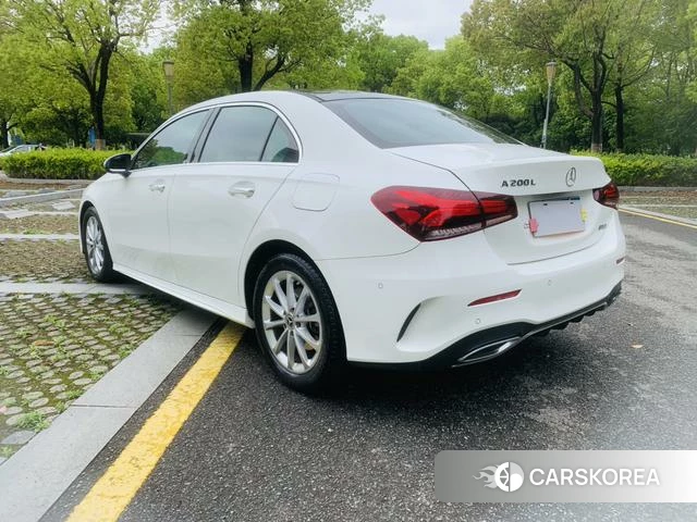 Mercedes-Benz A-Class 2020 Белый из Китая