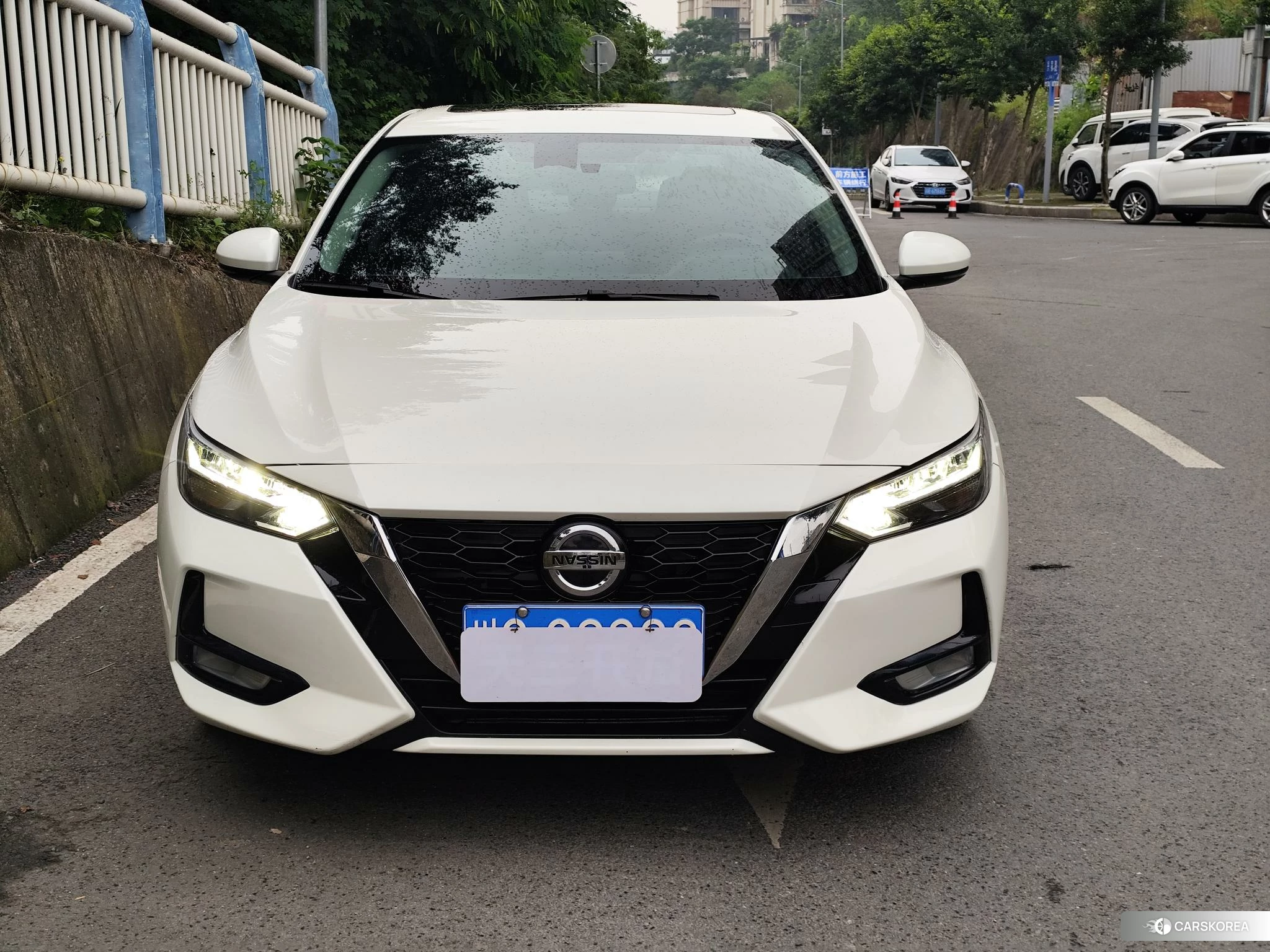 Nissan Sylphy 2021 Белый из Китая
