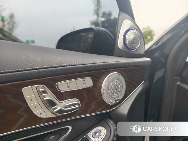 Mercedes-Benz GLC 2020 Черный из Китая