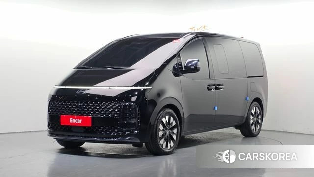 Hyundai Staria 2025 Черный из Кореи