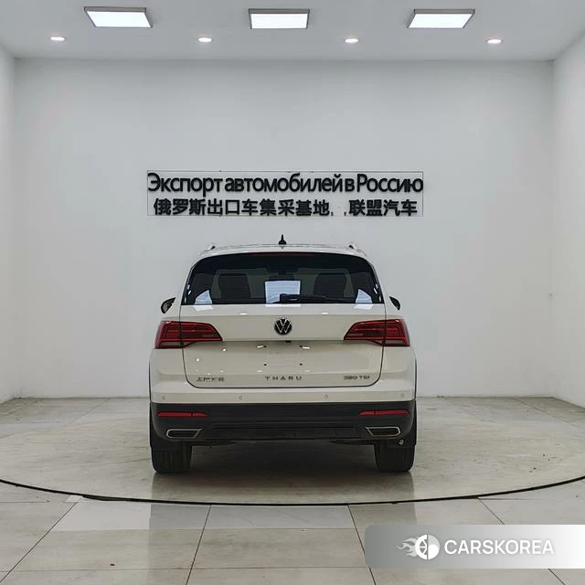 Volkswagen Tharu 2021 Белый из Китая