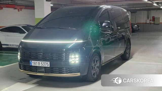 Hyundai The New Staria 2026 Темно-зеленый из Кореи